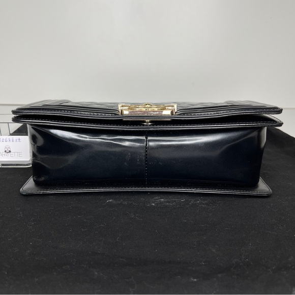 Chanel Medium Boy Handbag - Picture 3 of 5